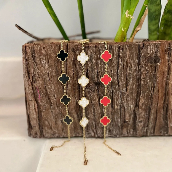 Lucky Four Leaf Clover Bracelet Red Enamel Gold Stainless Steel Adjustable - Picture 6 of 12